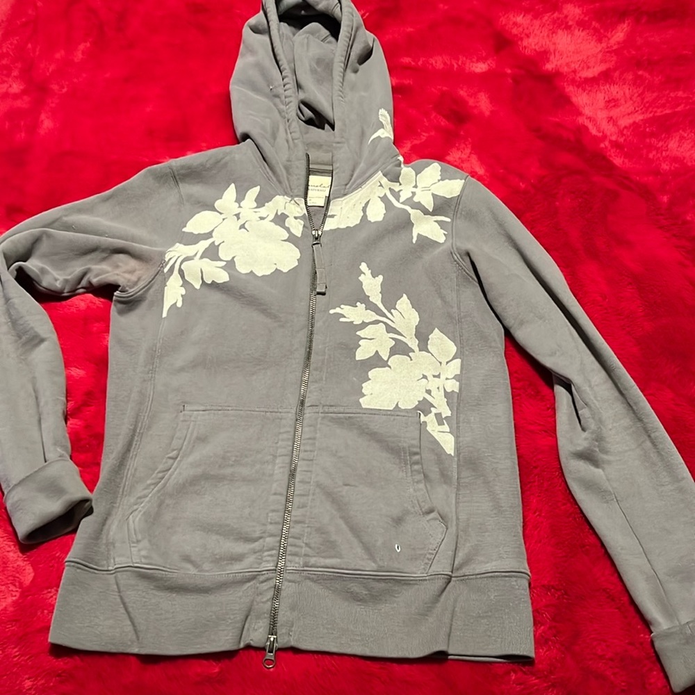 EUC Loomstate organic cotton sweatshirt with floral design